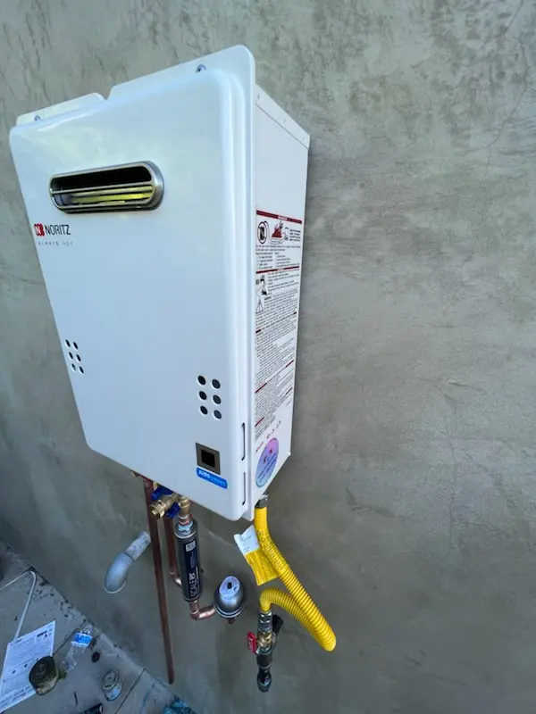 Tankless water heater installation for Montrose Park homes